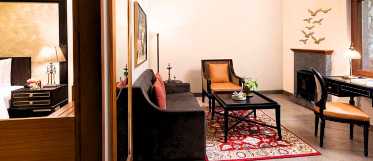 PREMIUM COTTAGE KING BED GARDEN VIEW