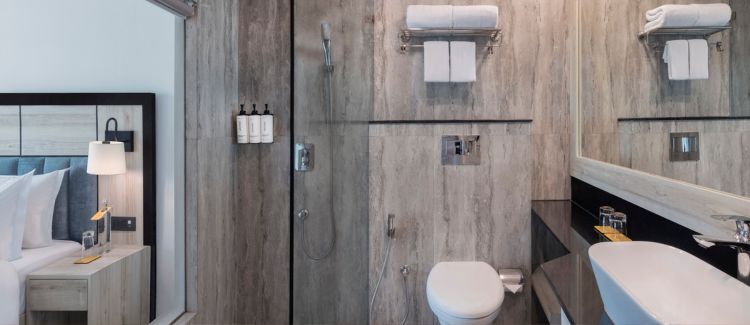 King Premium Kosi River View Outdoor Living area