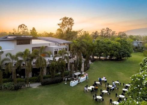 Top Luxury Resorts in Jim Corbett for a Perfect Jungle Stay in Summer